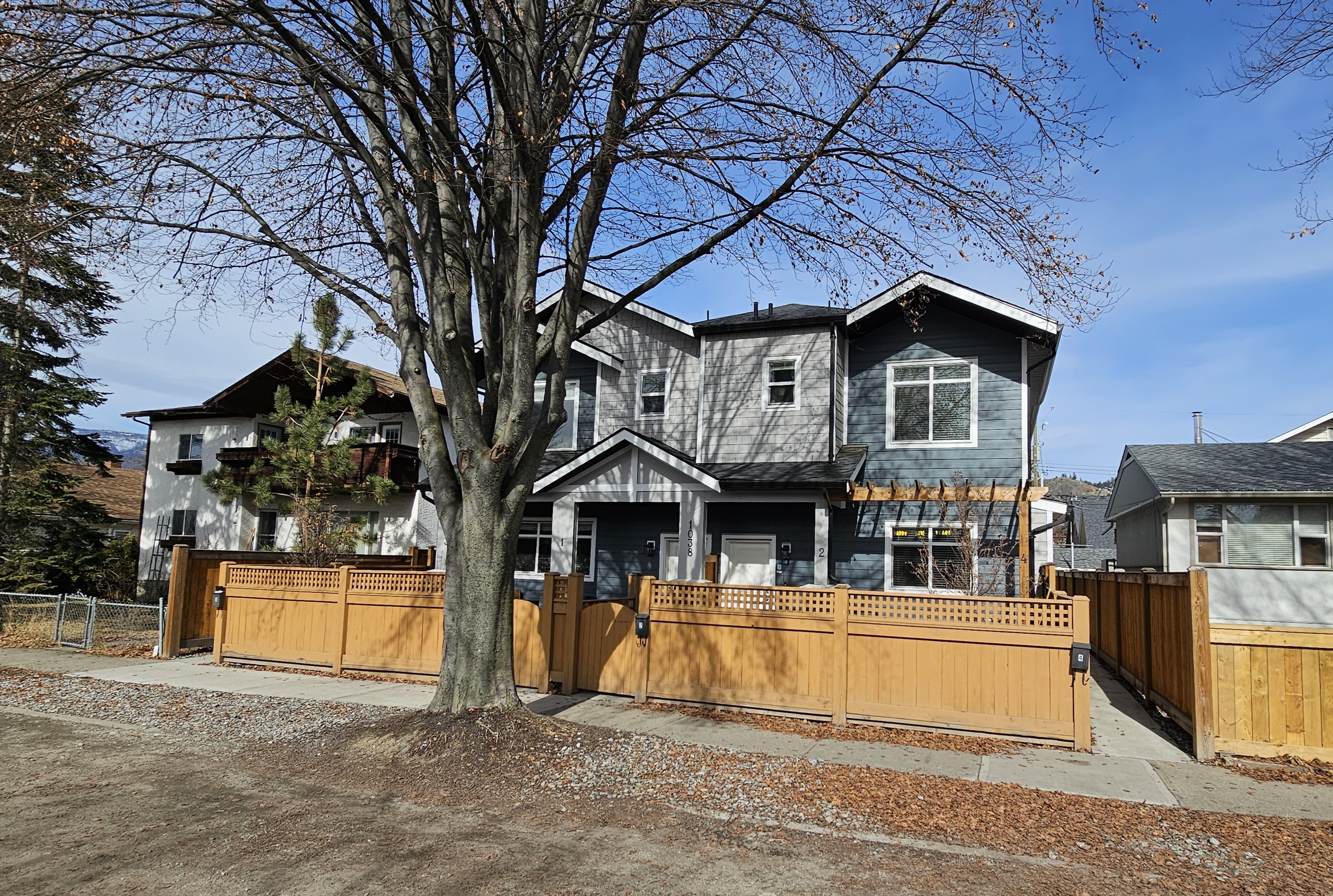 Resale pricing trends for 1038 STOCKWELL AVE, Kelowna, BC