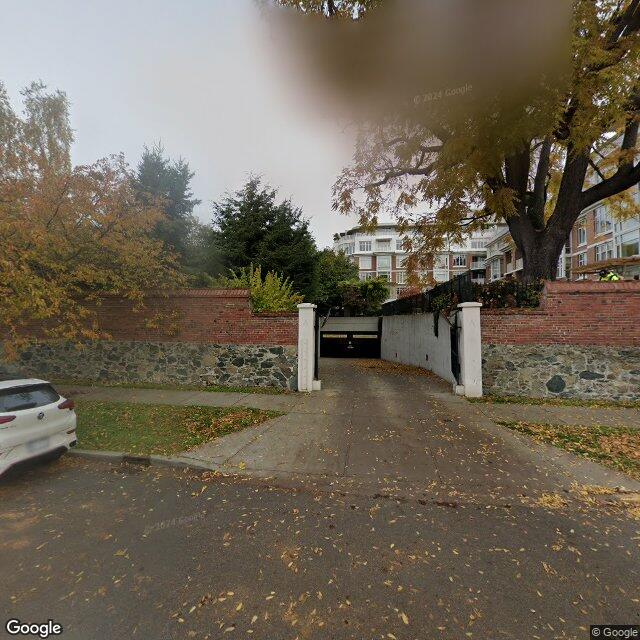 Resale pricing trends for 945 MCCLURE STREET, Victoria, BC