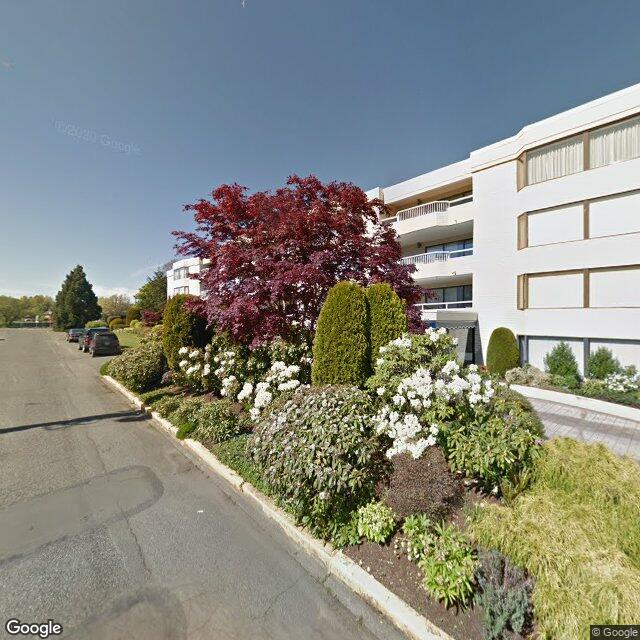 Resale pricing trends for GOODWIN MANOR, Oak Bay, BC