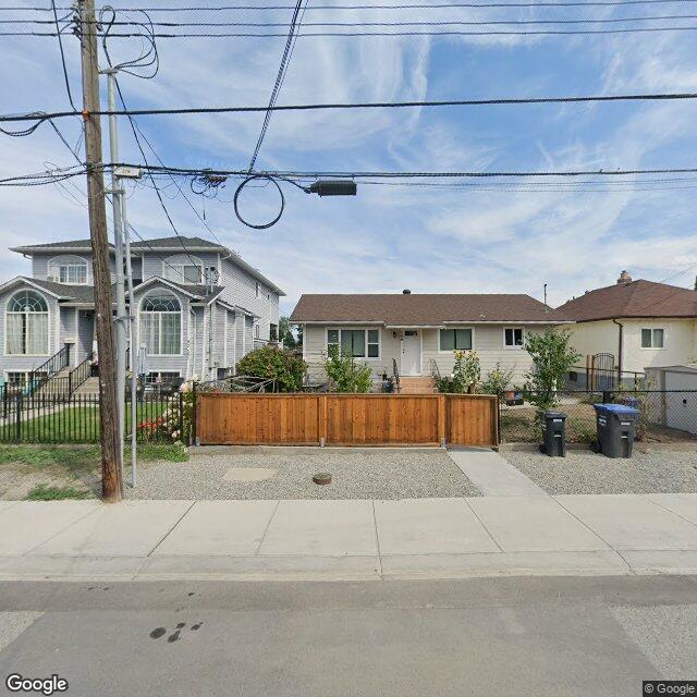 Resale pricing trends for 128 COSSAR AVE, Penticton, BC