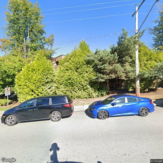 Resale pricing trends for 1910 CHESTERFIELD AVE, North Vancouver, BC