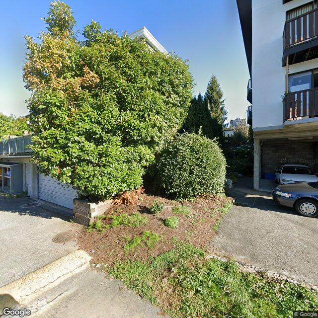 Resale pricing trends for 159 4TH ST E, North Vancouver, BC