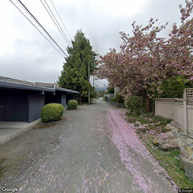 Resale pricing trends for 1516 MAHON AVE, North Vancouver, BC